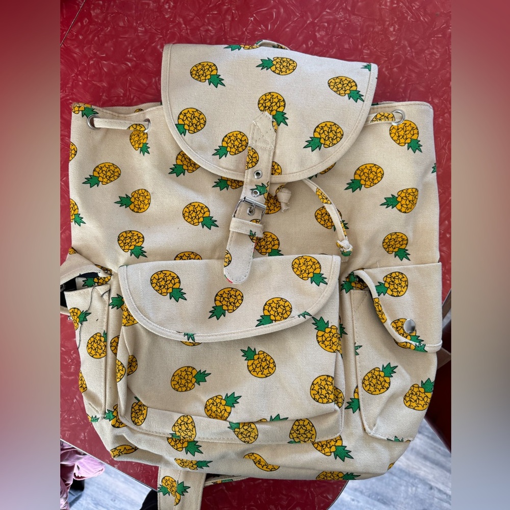 NWOT pineapple backpack